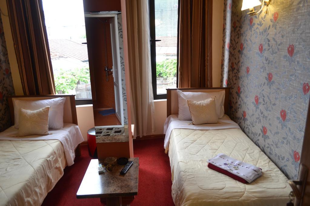 Hotel Elite House Batoemi Buitenkant foto